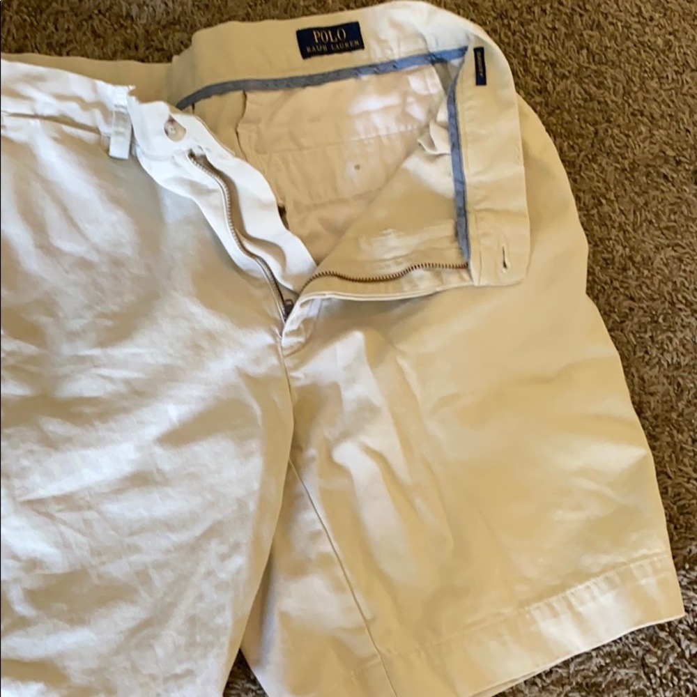 Awesome Khaki Polo shorts